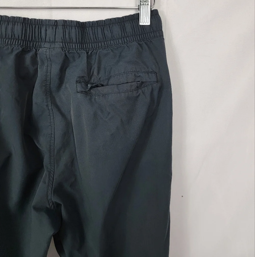 Nike Boy's Small  Jogger Pants